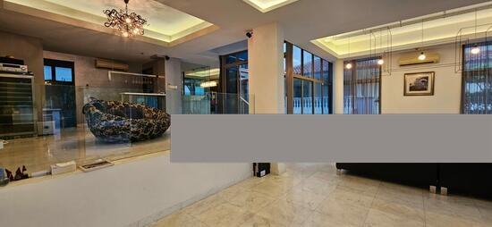 Prop-GPT: Semi-Detached: D16  East Coast Hill