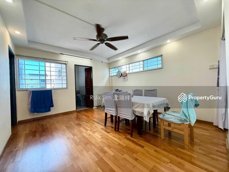 HDB Flat for Sale: Yishun, D27, 760643