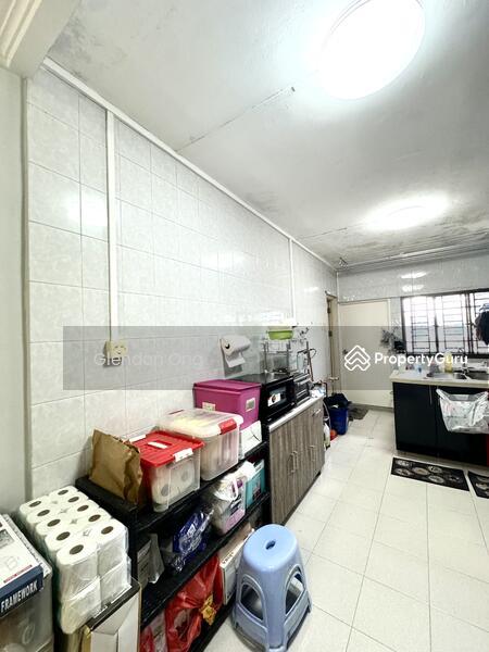 319 Ang Mo Kio Avenue 1