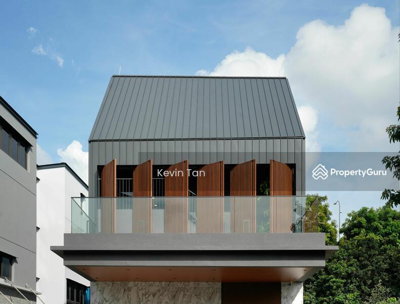 LANDED7772@ GCB design Brand New Detached!