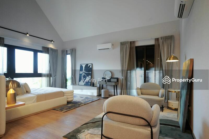 LANDED7772@ GCB design Brand New Detached!