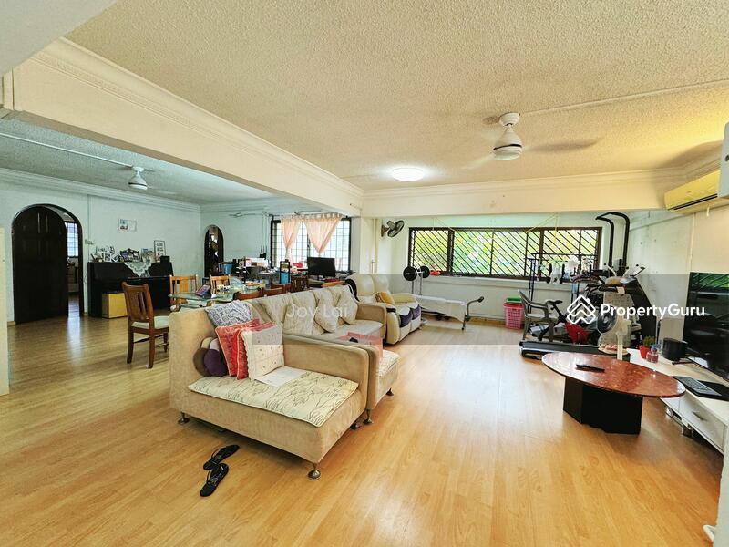 Prop-GPT: HDB Flat: D12 Toa Payoh 236 Lorong 1 Toa Payoh