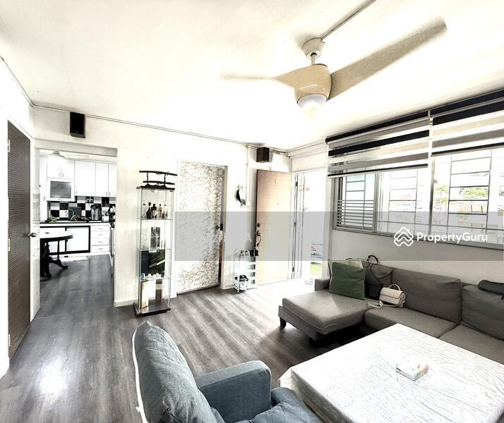 HDB Flat for Sale: D14, 400301