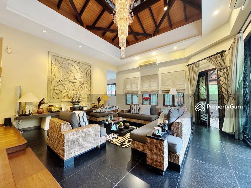 Prop-GPT: Bungalow: D19  Serangoon Garden Estate