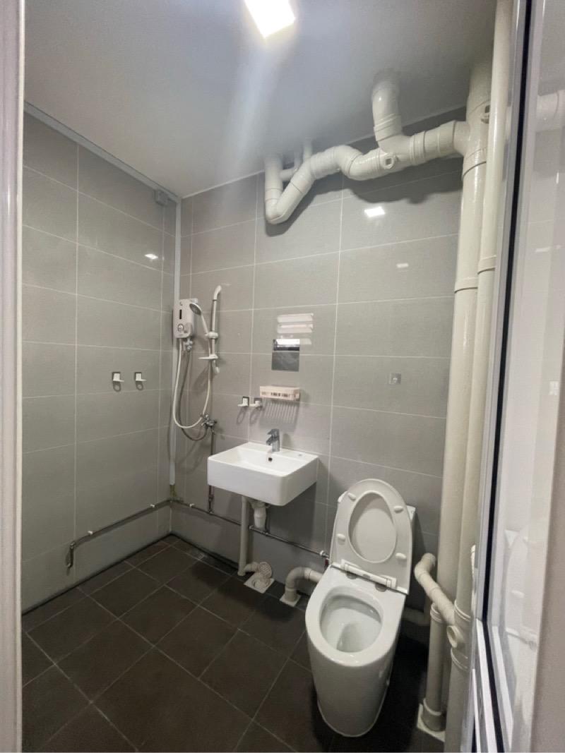 877 Tampines Street 84 HDB Apartment For Sale, $508,888, 2 Bed 2 Bath 796 sqft $639.00 psf