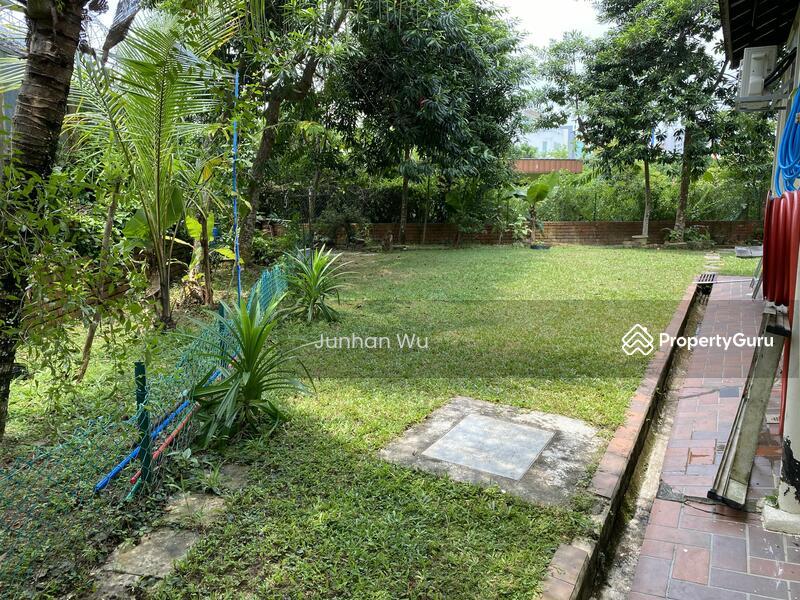 Semi-Detached for Sale: D27, 759225