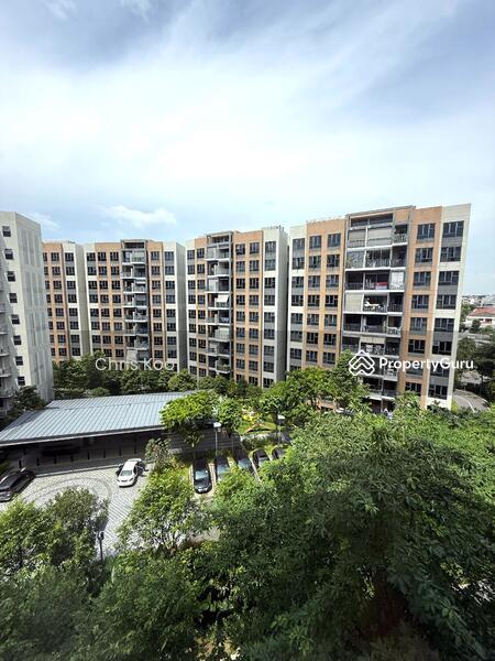 Executive Condominium for Sale: Yishun, D27, 767949