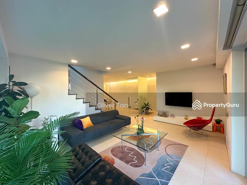 Prop-GPT: Semi-Detached: D28  Seletar Hills Estate