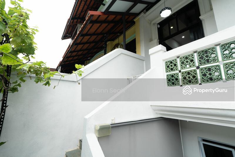 Loyang Villas