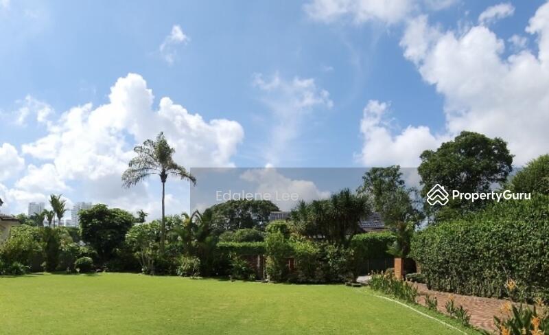 Prop-GPT: Bungalow - Good Class: D11  Caldecott Hill Estate