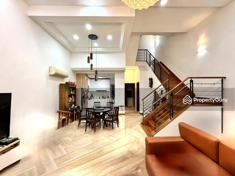 Affordable Renovated 3 Storey 5+1 Room Terrace @ Kovan