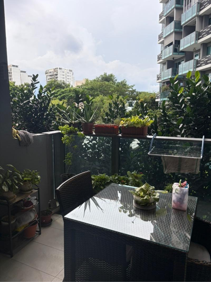 Stars of Kovan Condominium For Sale, $1,450,000, 2 Bed 2 Bath 743 sqft $1,952.00 psf