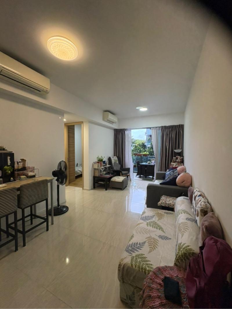 Stars of Kovan Condominium For Sale, $1,450,000, 2 Bed 2 Bath 743 sqft $1,952.00 psf