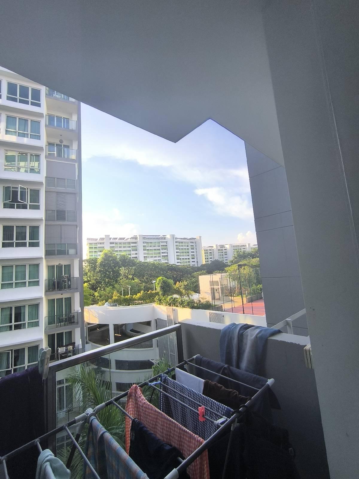 Vacanza @ East Condominium For Sale, $799,000, 1 Bed 1 Bath 484 sqft $1,651.00 psf