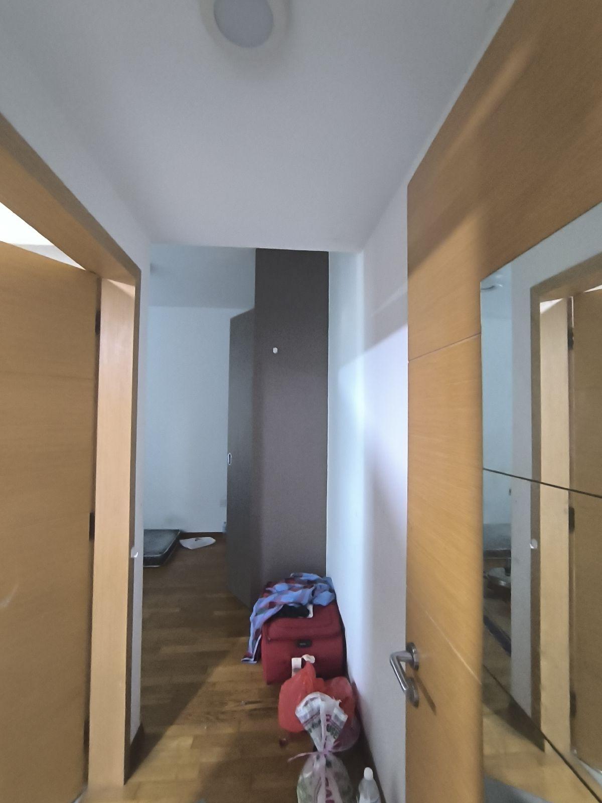 Vacanza @ East Condominium For Sale, $799,000, 1 Bed 1 Bath 484 sqft $1,651.00 psf