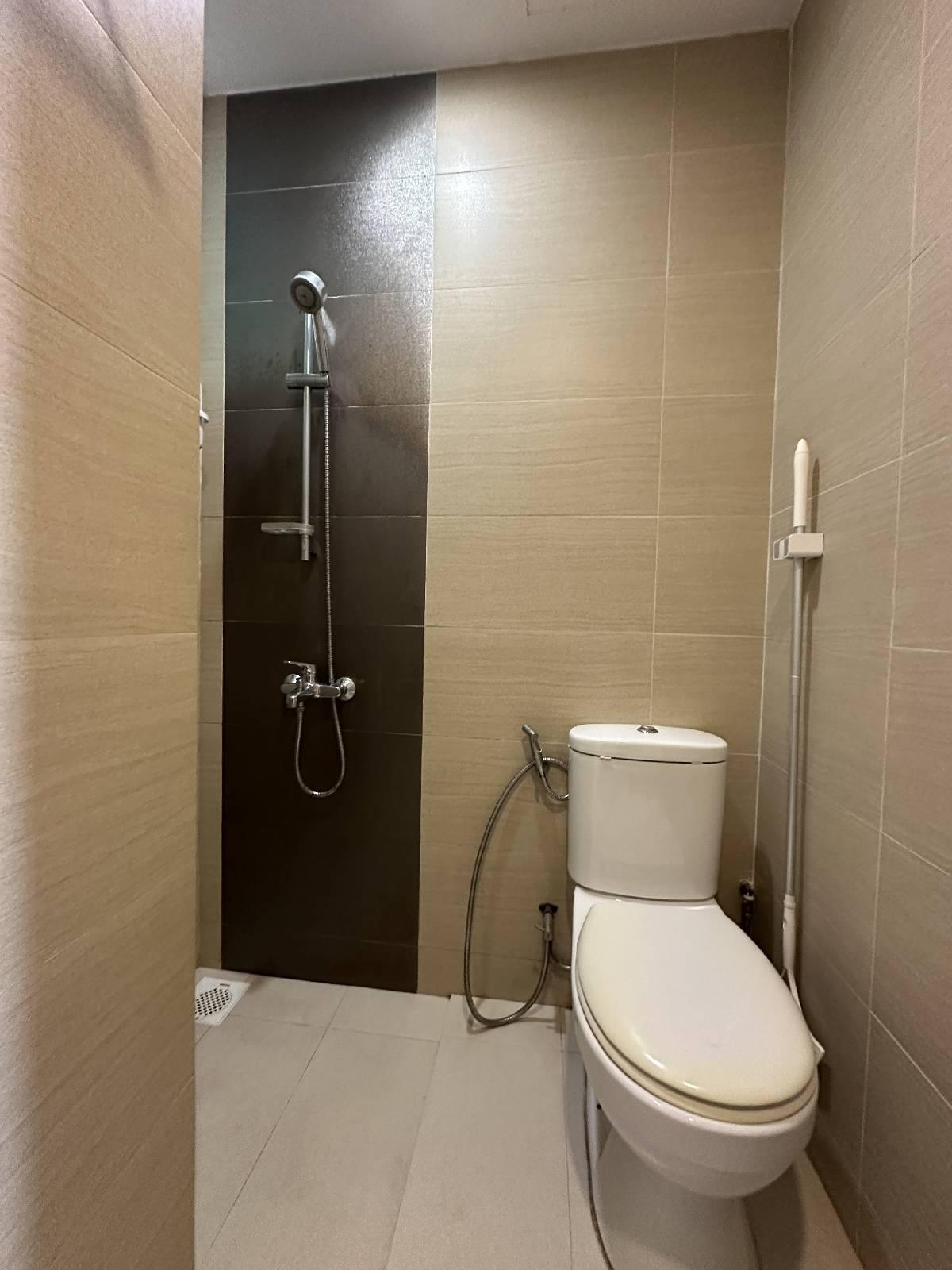 NORTHVALE  Condominium For Sale, $1,380,000, 2 Bed 2 Bath 1,033 sqft $1,336.00 psf