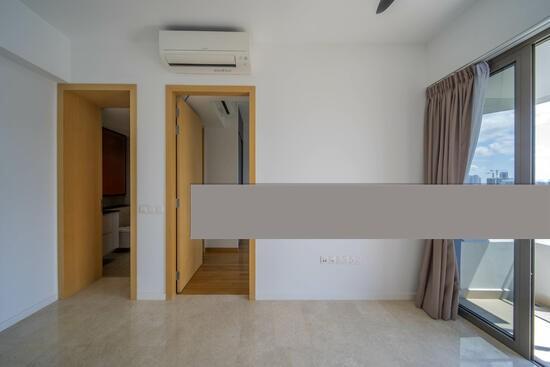 The Tre Ver Condominium For Sale, $899,999, 1 Bed 1 Bath 495 sqft $1,818.00 psf