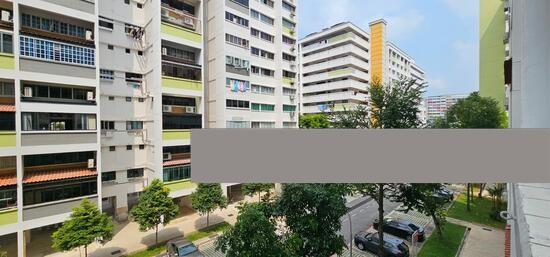 HDB Apartment for Sale: Yishun, D27, 760611
