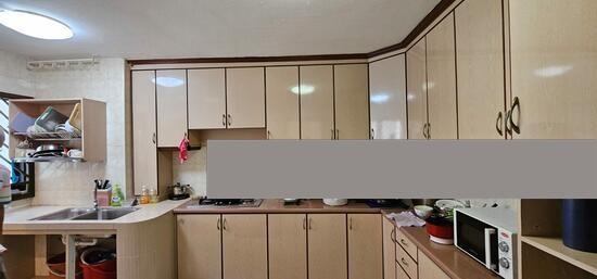 HDB Apartment for Sale: Yishun, D27, 760611