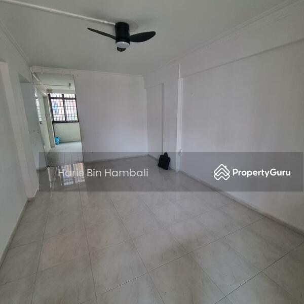 Prop-GPT: HDB Flat: D13  58 Circuit Road