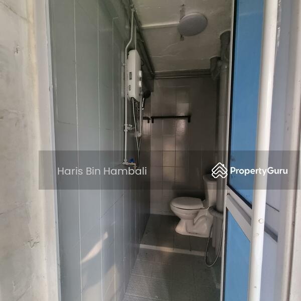 HDB Flat for Sale: D13, 370058