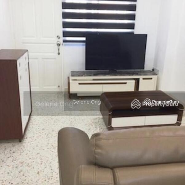 Prop-GPT: HDB Flat: D10  8 Empress Road