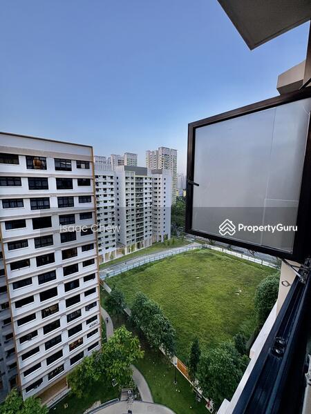 HDB Flat for Sale: Seletar, D28, 792457