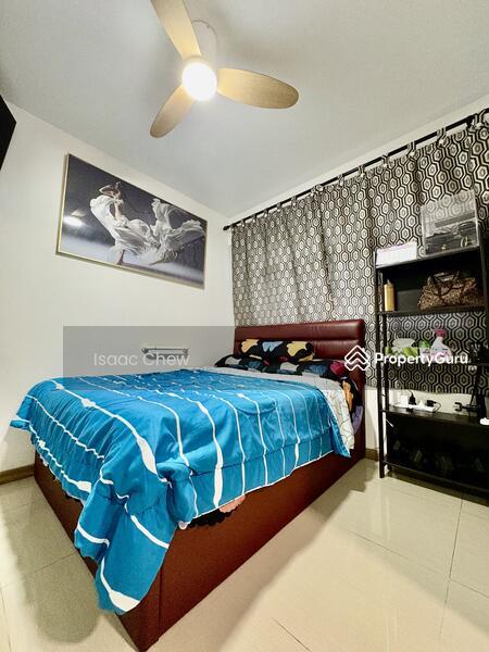 HDB Flat for Sale: Seletar, D28, 792457