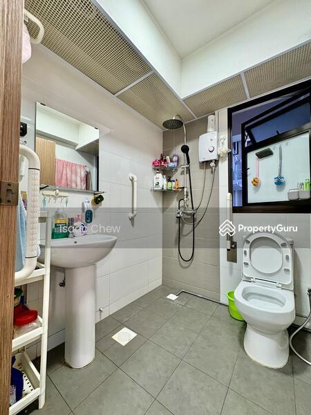 HDB Flat for Sale: Seletar, D28, 792457