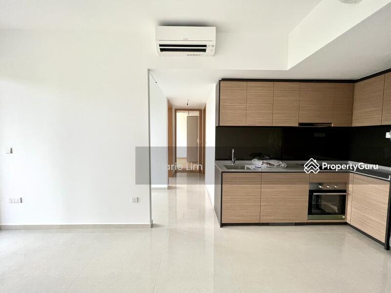 Prop-GPT: Condominium: D23 Hillview Midwood