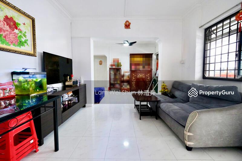 Prop-GPT: HDB Flat: D19  140 Rivervale Street