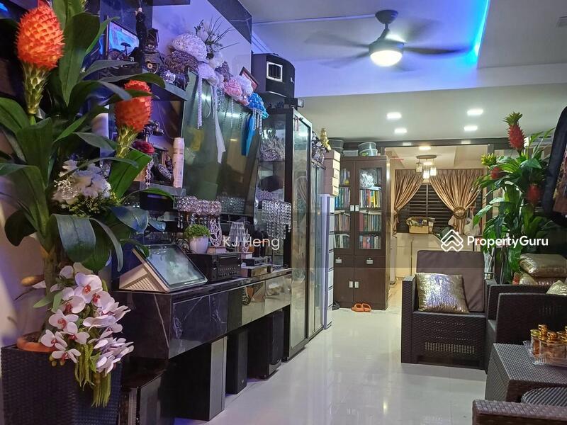HDB Flat for Sale: Yishun, D27, 760123