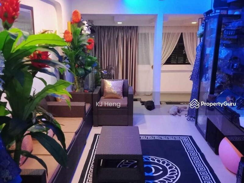 HDB Flat for Sale: Yishun, D27, 760123