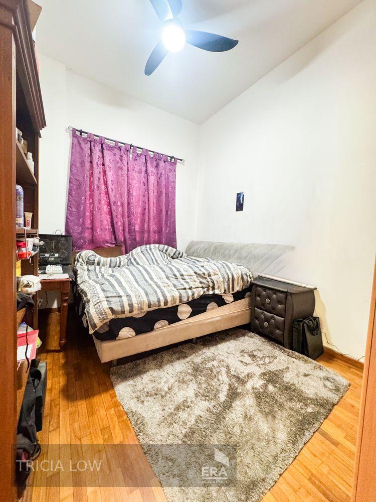 Rare Spacious Breezy Exclusive Patio Corner Unit