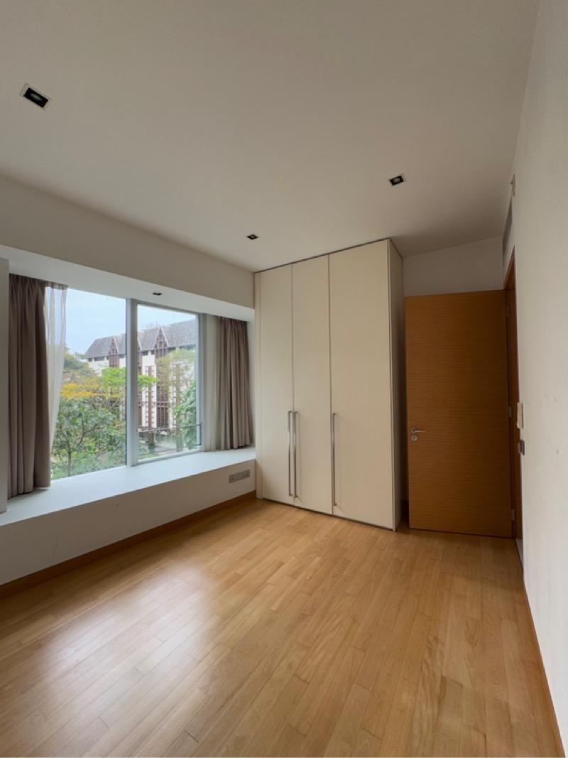 St. Regis Residences Singapore Apartment For Sale, $6,055,9994 Bath 2,155 sqft $2,810.00 psf