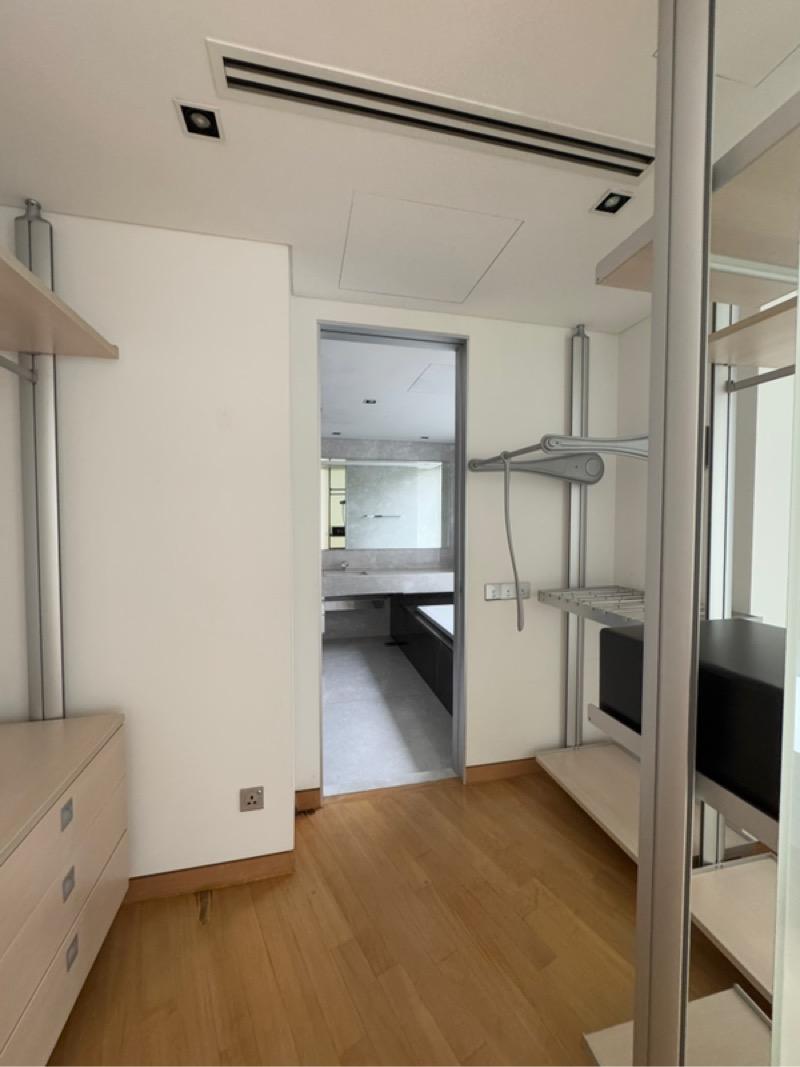 St. Regis Residences Singapore Apartment For Sale, $6,055,9994 Bath 2,155 sqft $2,810.00 psf