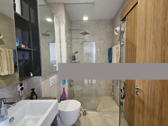 18 Woodsville Condominium For Sale, $920,000, 1 Bed 1 Bath 495 sqft $1,859.00 psf