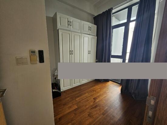 18 Woodsville Condominium For Sale, $920,000, 1 Bed 1 Bath 495 sqft $1,859.00 psf