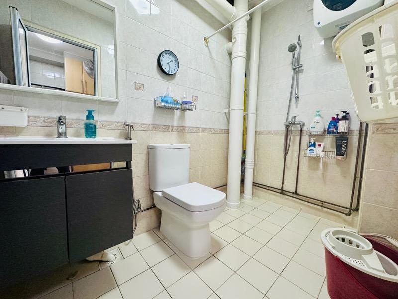 HDB Apartment for Sale: D23, 670469