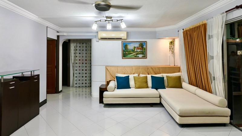 Prop-GPT: HDB Apartment: D22 Boon Lay 920 Jurong West Street 92