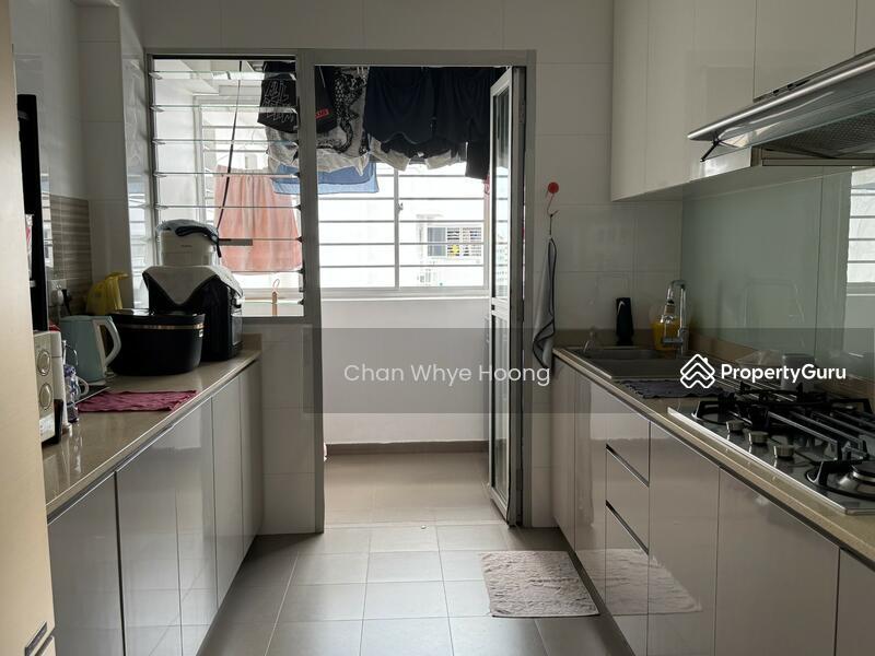 HDB Flat for Sale: Yishun, D27, 762671