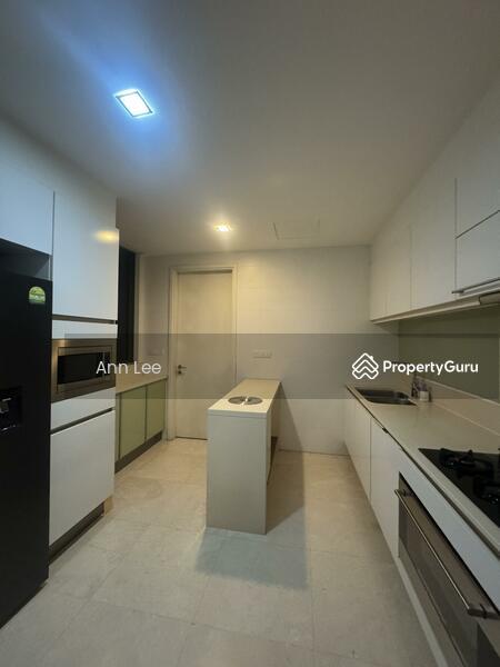 Condominium for Sale: D09, 239432