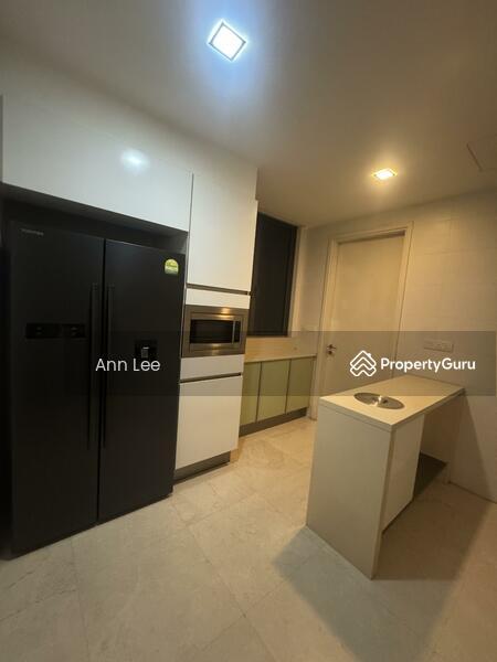 Condominium for Sale: D09, 239432