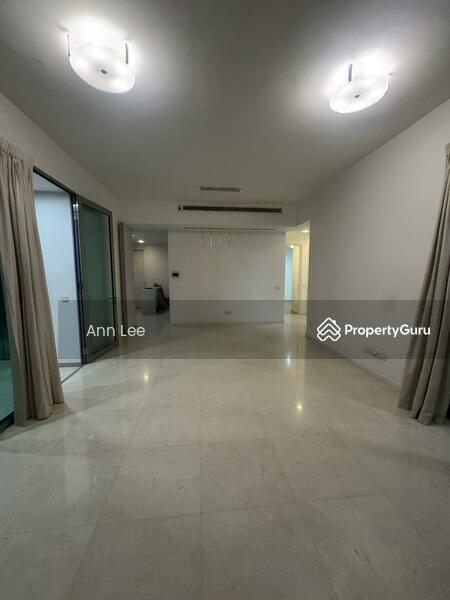 Condominium for Sale: D09, 239432