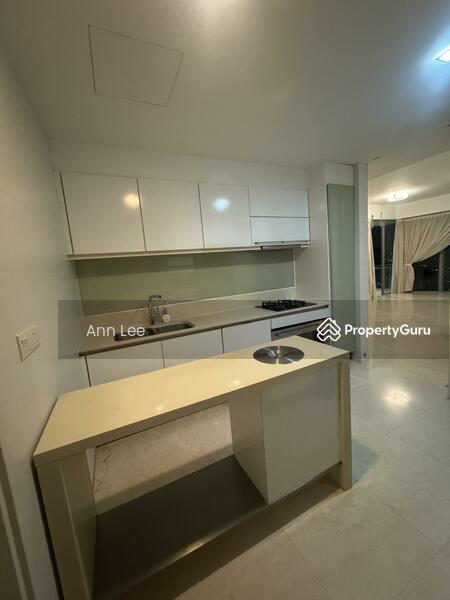 Condominium for Sale: D09, 239432