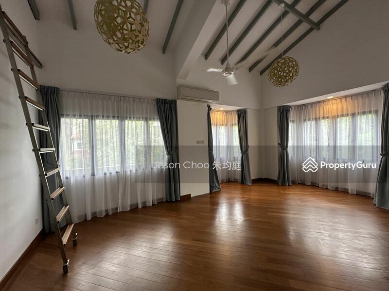Semi-Detached for Sale: Holland, D10, 277062