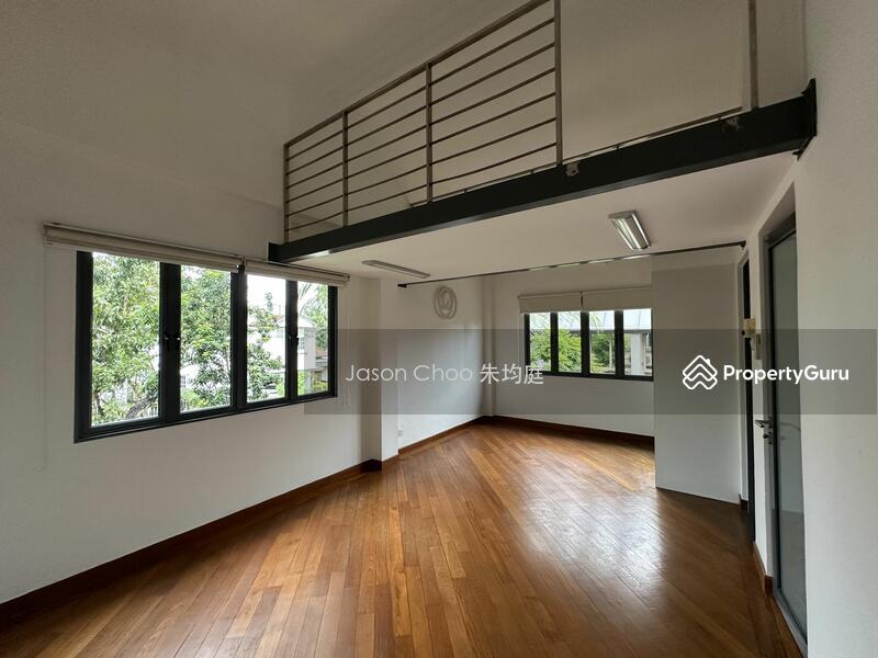 Semi-Detached for Sale: Holland, D10, 277062
