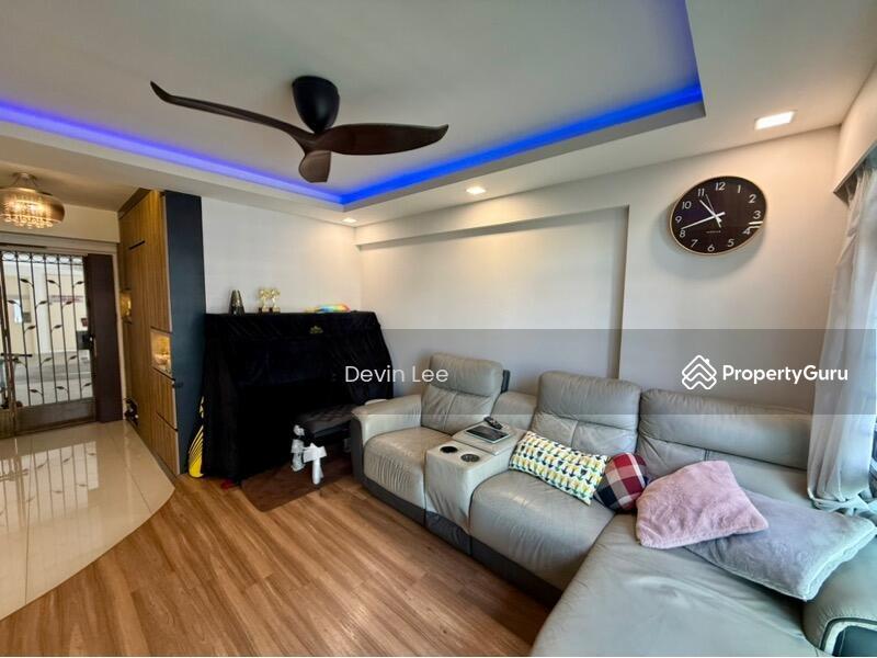Prop-GPT: HDB Flat: D19 Punggol 682C Edgedale Plains