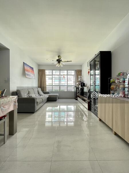 Prop-GPT: HDB Flat: D27 Yishun 316C Yishun Greenwalk
