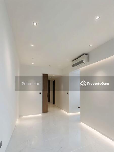 Condominium for Sale: Macpherson, D13, 367794